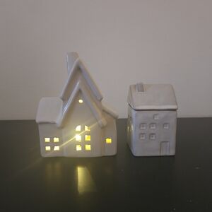 Ceramic White House Tealight Holders